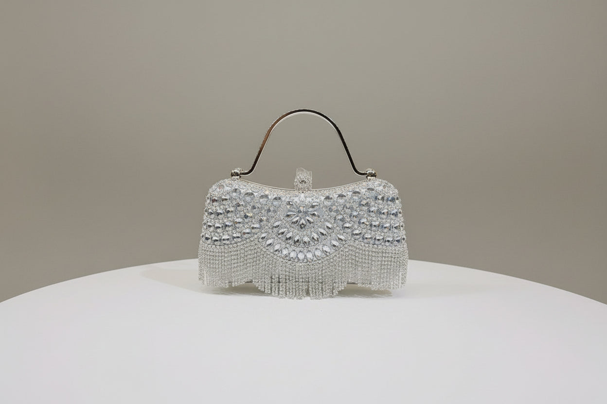 Crystal-Embellished Clutch Bag with Tassels – Versatile Evening Purse for Weddings & Galas (MAC276)